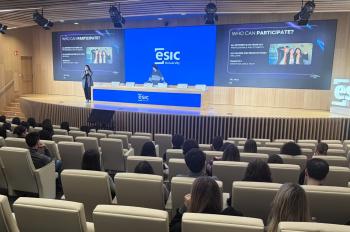 Triunfar en un proceso de selección en L’Oréal”, una sesión organizada por la Unidad de Desarrollo Profesional