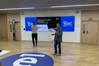 hackaton esic emprendedores