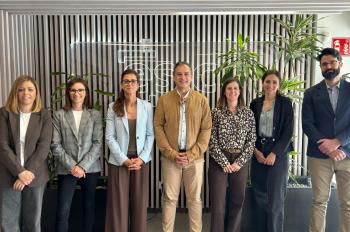 esic-barcelona-y-el-clúster-de-materiales-avanzados-de-cataluña-firman-un-convenio-de-colaboración-para-impulsar-talento-,-formación-e-innovación