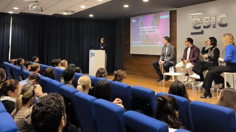 ESIC Valencia acoge la presentación del estudio “El trabajo deseado por la nueva generación” – FFWi x Mazinn