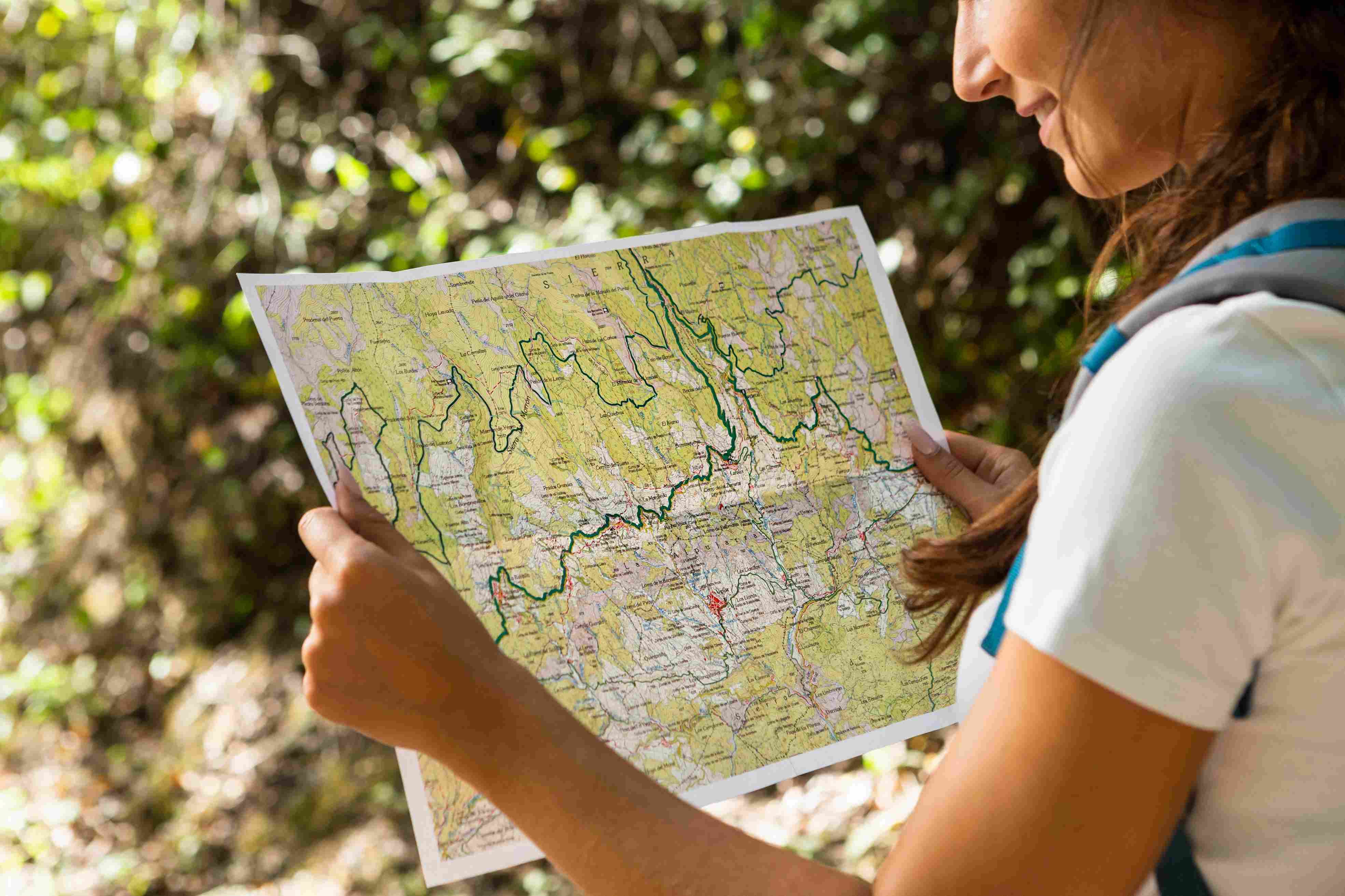 chica de ecoturismo