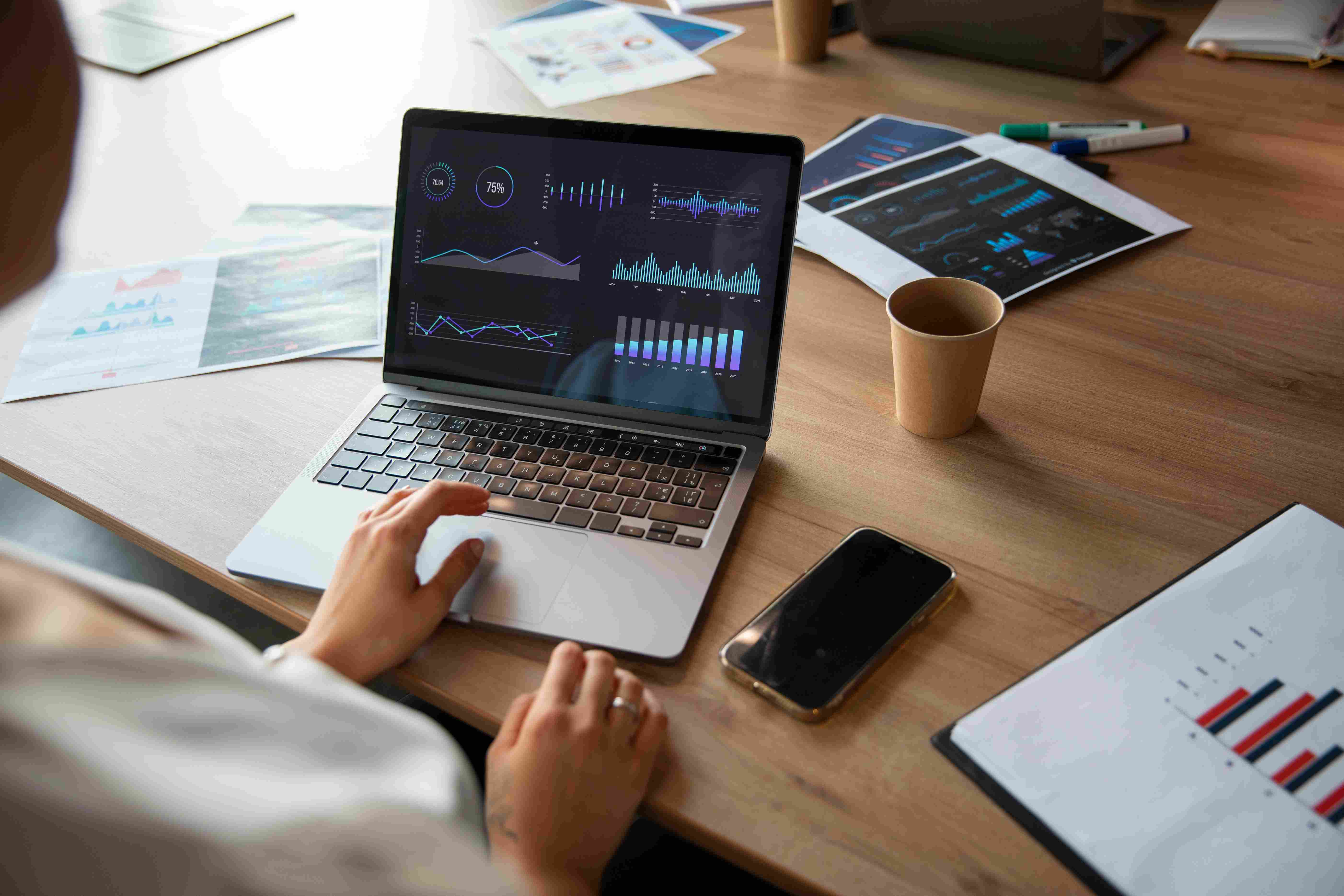Data analyst: ¿qué es? Skills necesarias y funciones | ESIC