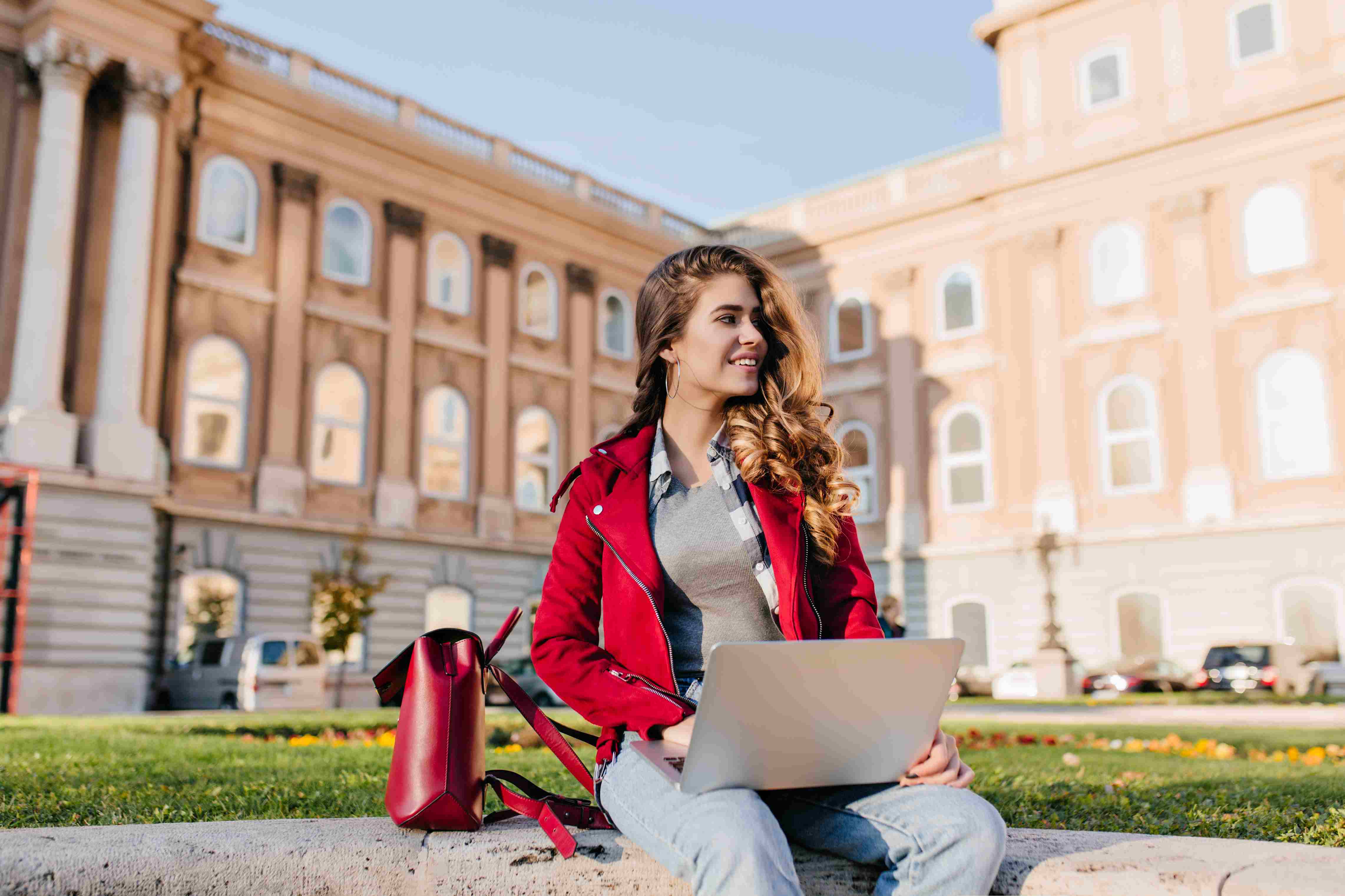 english speaking universities in spain, english taught universities in spain