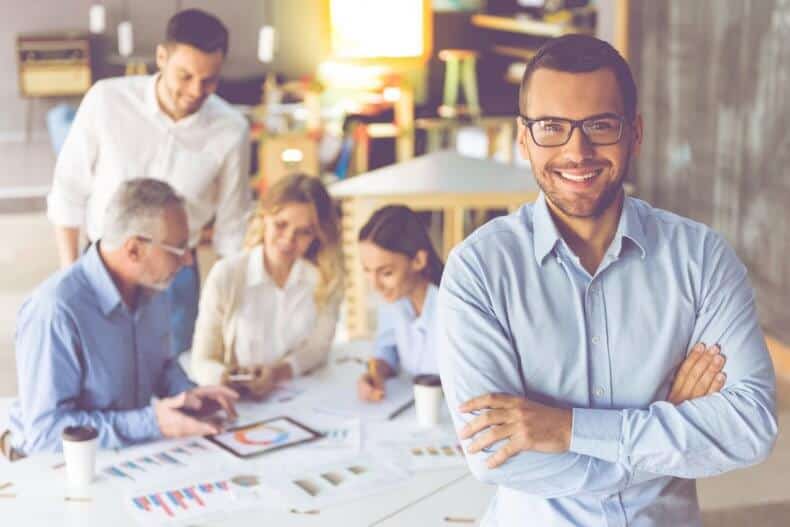 Gestión de personas: comunidades virtuales saludables Gestión de personas: comunidades virtuales saludables