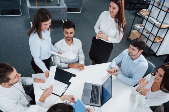 protocolo empresarial, protocolo empresarial ejemplo, para que sirve el protocolo empresarial