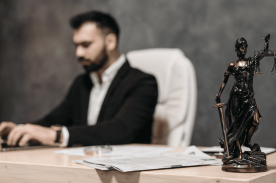 derecho salidas