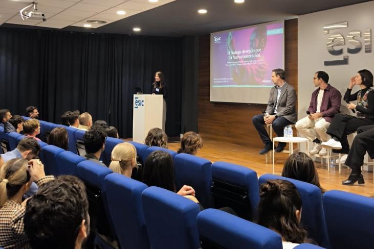 ESIC Valencia acoge la presentación del estudio “El trabajo deseado por la nueva generación” – FFWi x Mazinn