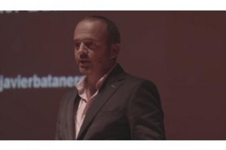 Barcelona - Javier Batanero profesor de ESIC participa en TEDx