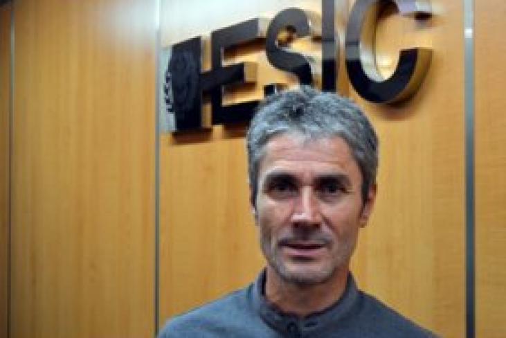 Zaragoza - Martín Fiz destaca la importancia del trabajo en equipo en el mundo empresarial y en el atletismo
