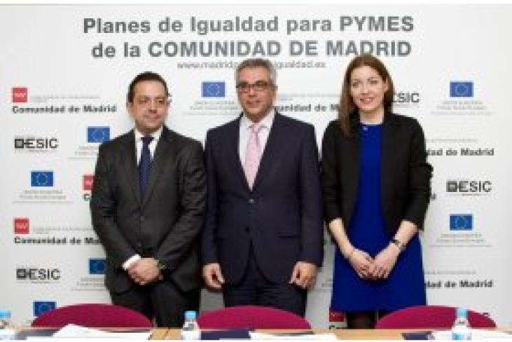 El consejero de Políticas Sociales y Familia de la Comunidad de Madrid visita ESIC, que lidera el asesoramiento a Pymes para implantar planes de igualdad