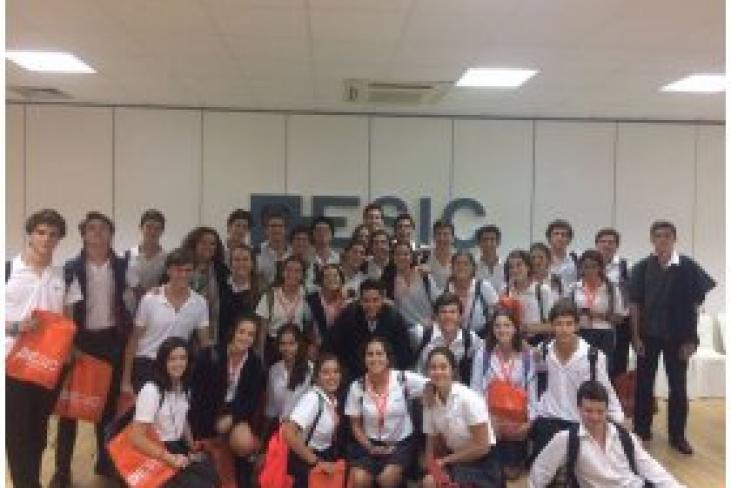 Sevilla - El colegio Highlands participa en el proyecto School Master en el campus de ESIC en Sevilla 