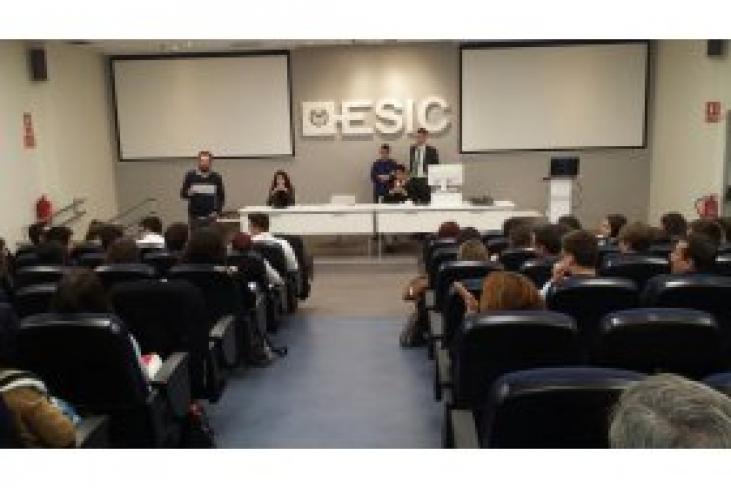 Málaga - ESIC acoge la final provincial del torneo de debate Jóvenes Promesas