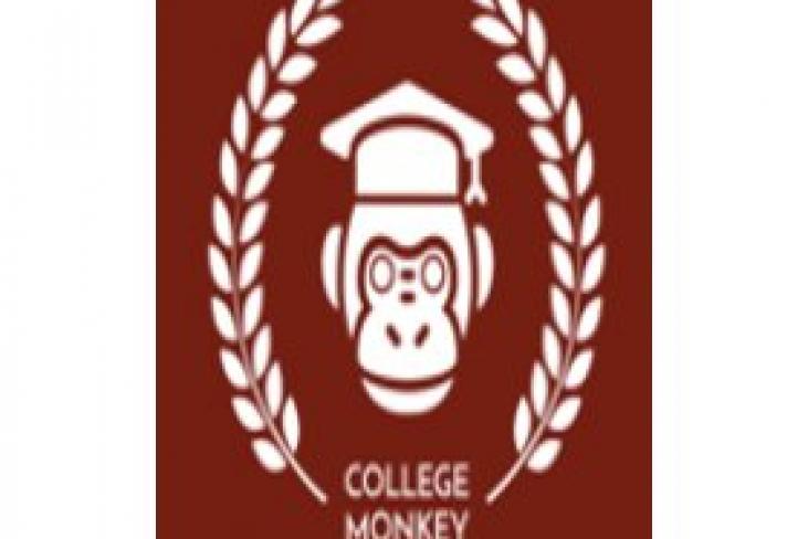 Valencia - Campaña de gorros solidarios de College Monkey