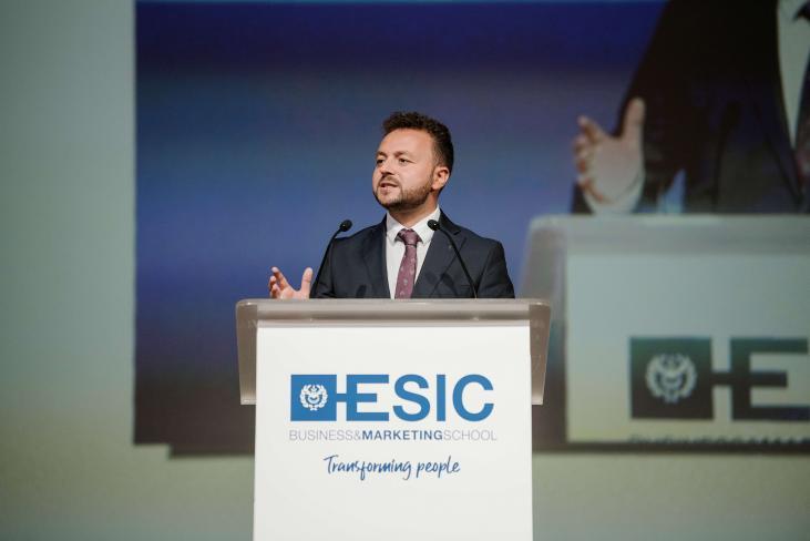 Eduardo Gómez, Graduación y Premios Aster ESICBCN 2019