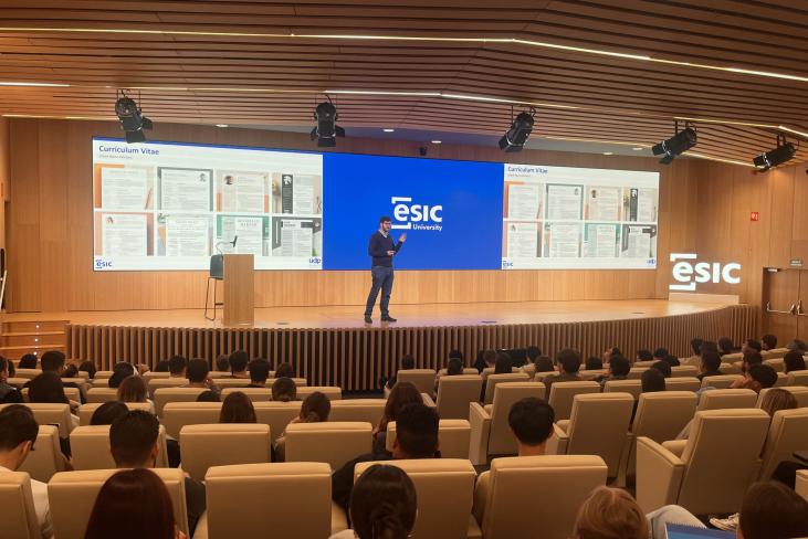 Masterclass sobre CV y perfil profesional 