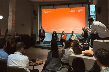 Panel Top-CMO 2025, organizado por el Club de Marketing del Mediterráneo en colaboración con Epsilon Technologies, celebrado en el espacio Fizz Hub de Valencia